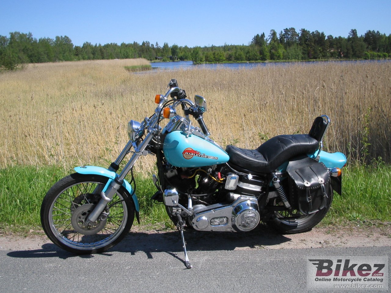 Big  fxwg 1340 wide glide picture and wallpaper from Bikez.com